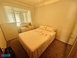 Bedroom- click for photo gallery